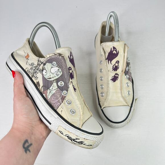 Nightmare Before Christmas NBC Disney Sally Laceless Slip On Sneakers Womens 6 - Picture 1 of 8